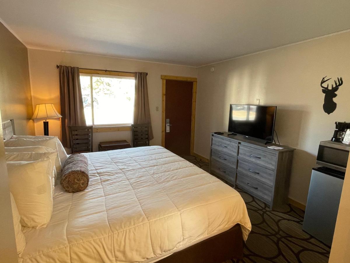 Motel Estes Mountain 2*